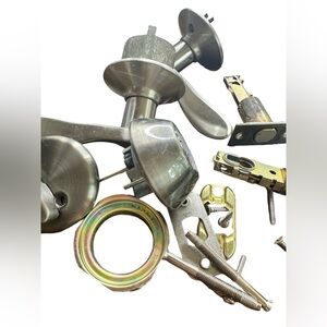 Silver Door Handle & Locks